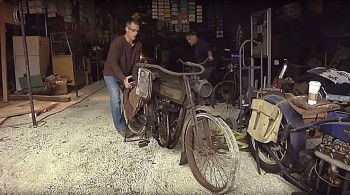 The Coolest Vintage Motorcycle Barn Find Ever!!! - ThrottleXtreme