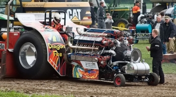 DRAGON FIRE - Powered By Ridiculous 8765Ci 42 Cylinder Radial Engine ...