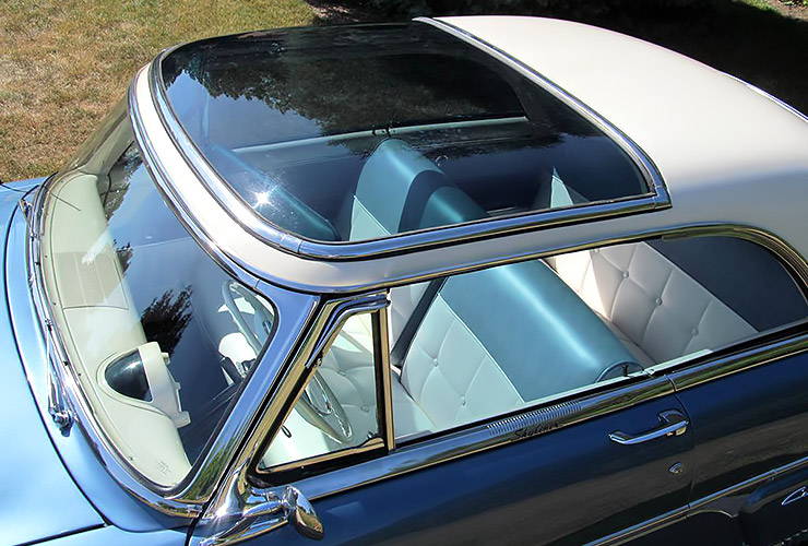 1954 Ford Crestline Skyliner transparent roof